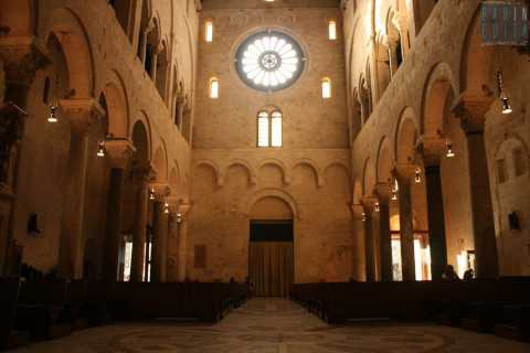 Bari, i 725 anni della Cattedrale raccontati in una mostra fotografica